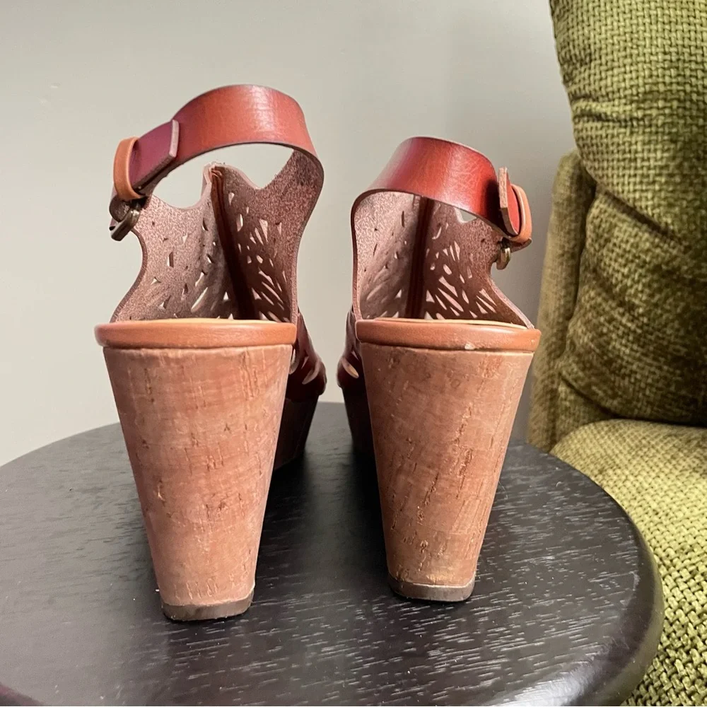 Nine West Eternal Buckle Strap Slingback Cork Wedge Sandals Size 7.5